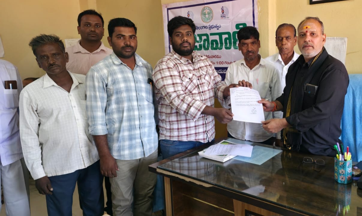 గ్రామ పంచాయతీల్లో మౌలిక వసతుల కొరత! మరుగుదొడ్లు లేవు.. నిరుపయోగంగా డంపింగ్‌ యార్డులు!