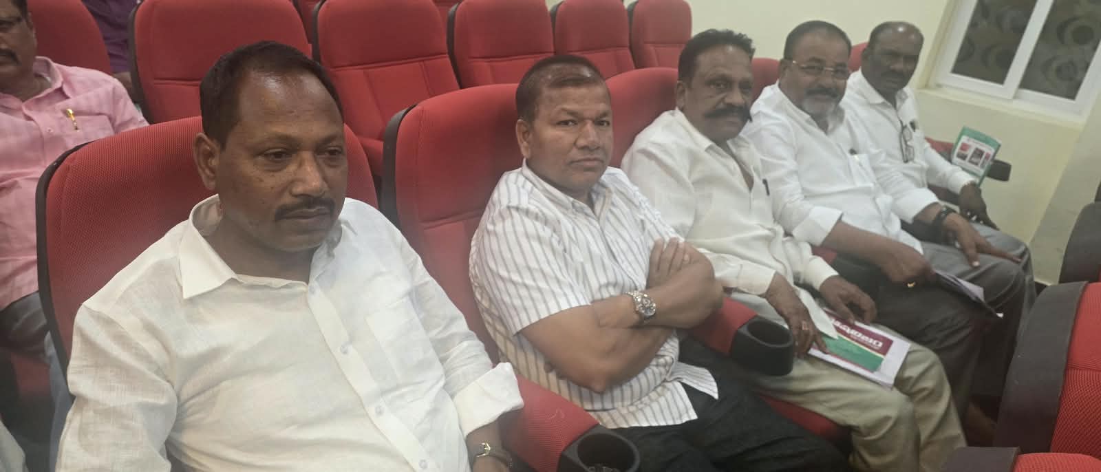 సీపీఐ రాష్ట్ర కౌన్సిల్‌ సమావేశానికి జంగయ్య, పర్వతాలు